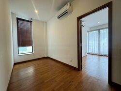 Lornie Road (D11), Terrace #459378721